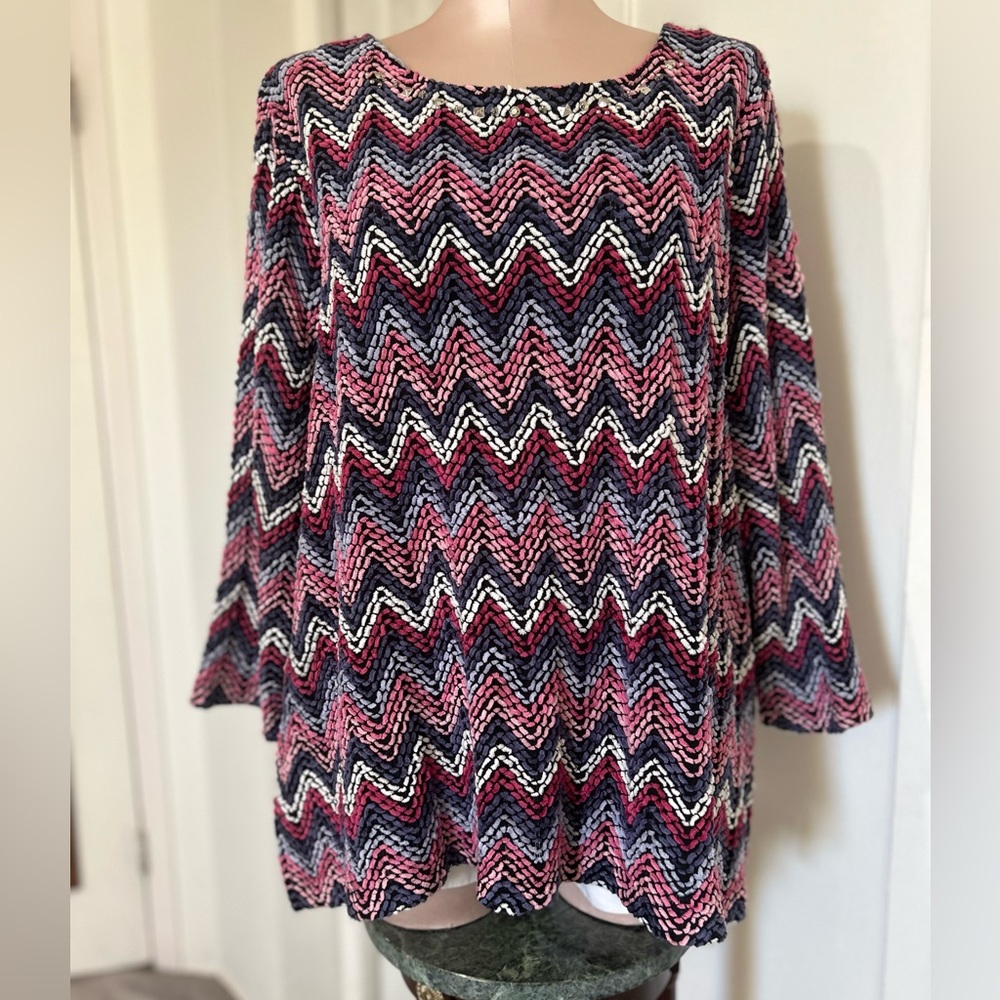 Alfred Dunner Zigzag Multicolor Pattern Blouse To… - image 1